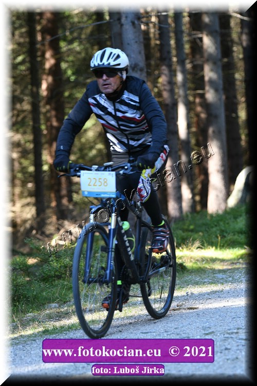 Náhled obrázku: 2021-7035-CTAuthor-2258.JPG