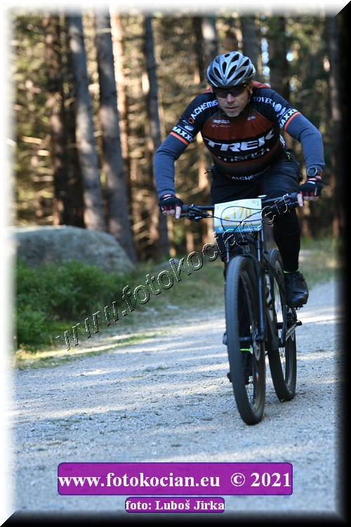 Náhled obrázku: 2021-7050-CTAuthor-2170.JPG