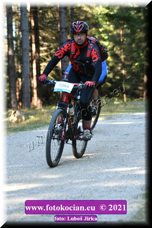 Náhled obrázku: 2021-7110-CTAuthor-1084.JPG