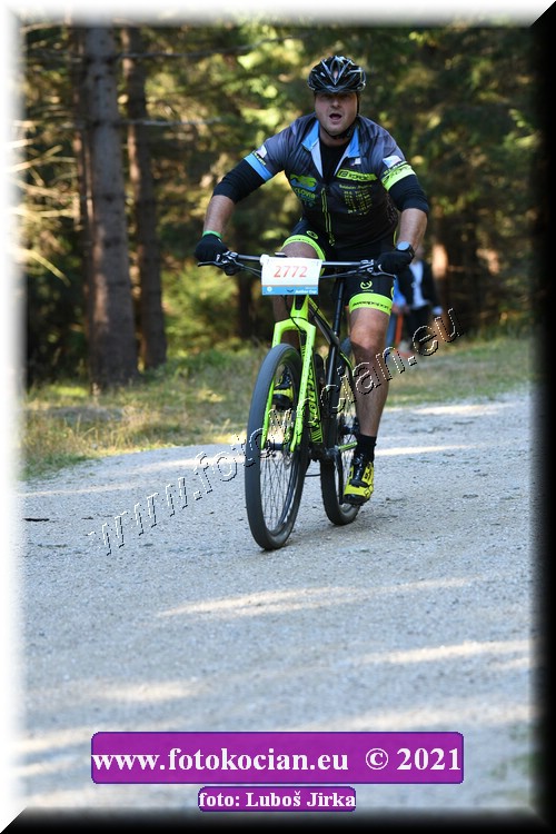 Náhled obrázku: 2021-7145-CTAuthor-2772.JPG