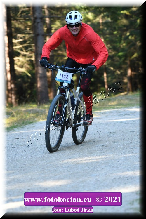 Náhled obrázku: 2021-7201-CTAuthor-1112.JPG