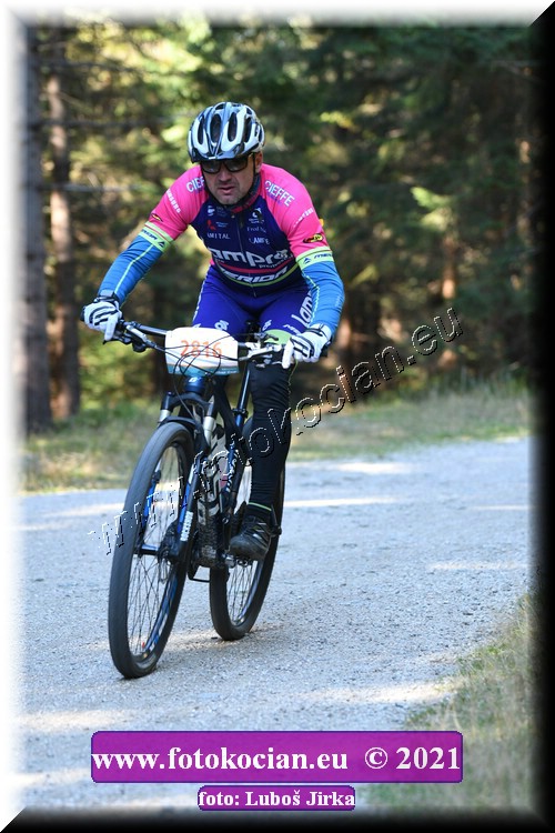 Náhled obrázku: 2021-7209-CTAuthor-2816.JPG