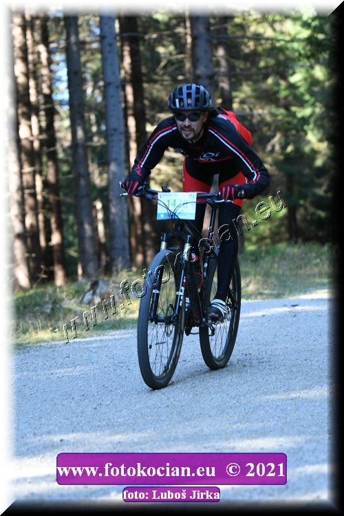 Náhled obrázku: 2021-7227-CTAuthor-1420.JPG