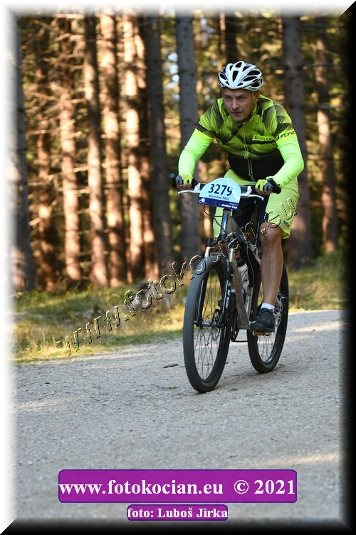 Náhled obrázku: 2021-7249-CTAuthor-3279.JPG