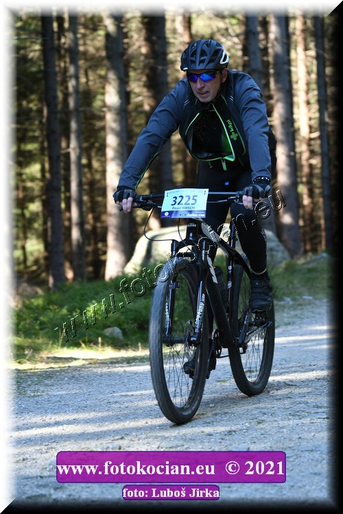 Náhled obrázku: 2021-7281-CTAuthor-3225.JPG