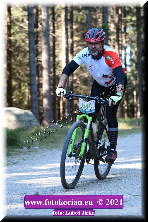 Náhled obrázku: 2021-7318-CTAuthor-1306.JPG