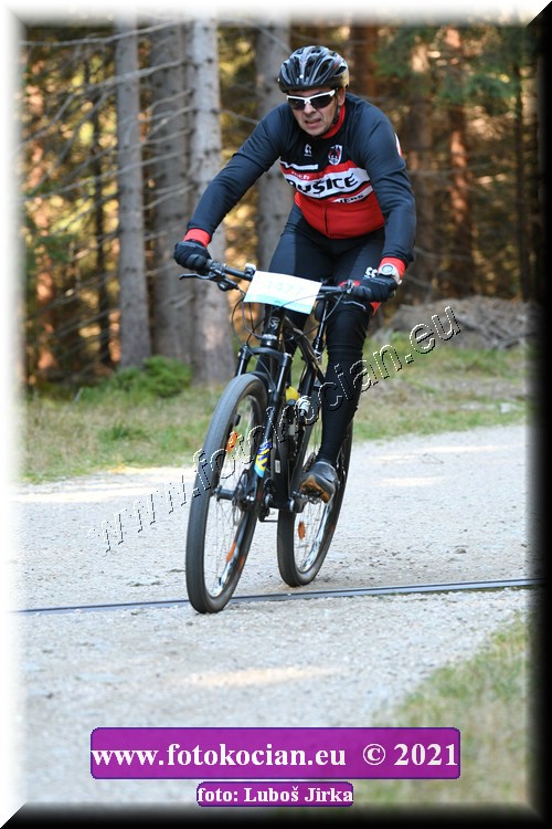 Náhled obrázku: 2021-7338-CTAuthor-1477.JPG