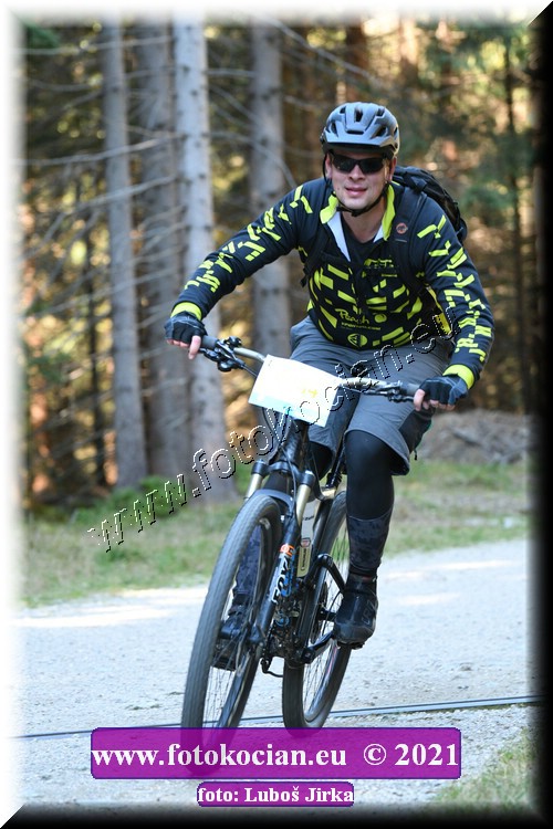 Náhled obrázku: 2021-7349-CTAuthor-0.JPG