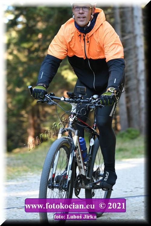 Náhled obrázku: 2021-7356-CTAuthor-0.JPG