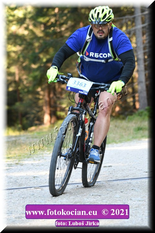 Náhled obrázku: 2021-7366-CTAuthor-3363.JPG