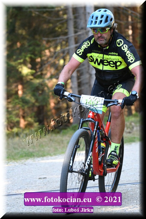 Náhled obrázku: 2021-7379-CTAuthor-1462.JPG