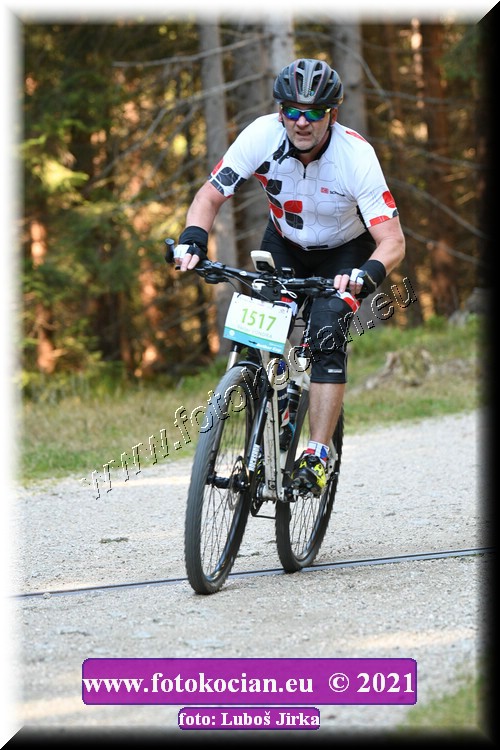 Náhled obrázku: 2021-7387-CTAuthor-1517.JPG