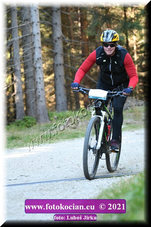 Náhled obrázku: 2021-7396-CTAuthor-2793.JPG