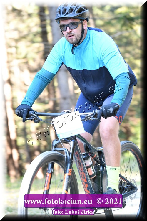 Náhled obrázku: 2021-7401-CTAuthor-0.JPG