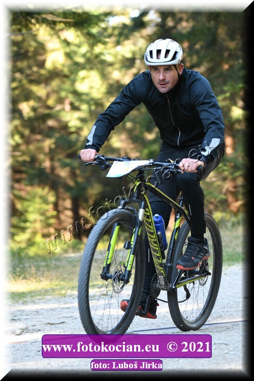 Náhled obrázku: 2021-7405-CTAuthor-0.JPG