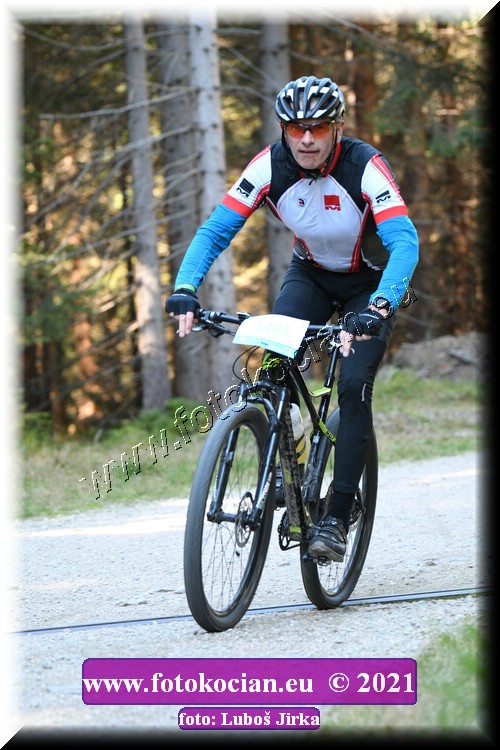 Náhled obrázku: 2021-7407-CTAuthor-1405.JPG