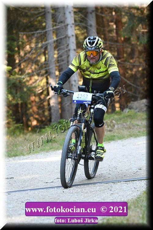 Náhled obrázku: 2021-7413-CTAuthor-3362.JPG