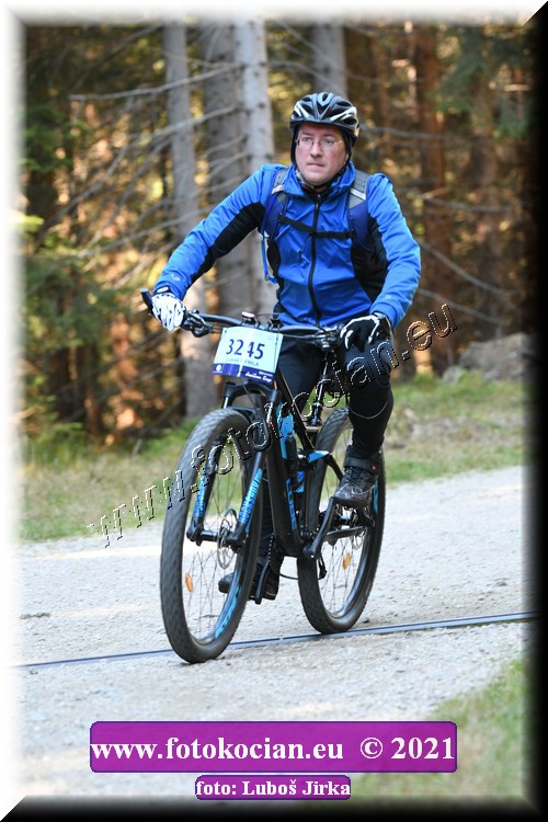 Náhled obrázku: 2021-7416-CTAuthor-3245.JPG