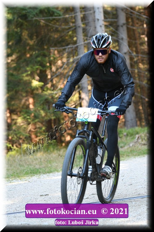 Náhled obrázku: 2021-7418-CTAuthor-0.JPG