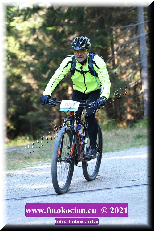 Náhled obrázku: 2021-7444-CTAuthor-1027.JPG