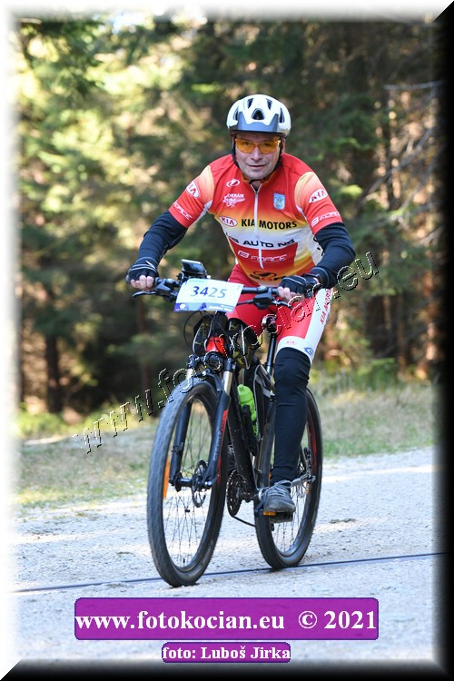 Náhled obrázku: 2021-7453-CTAuthor-3425.JPG