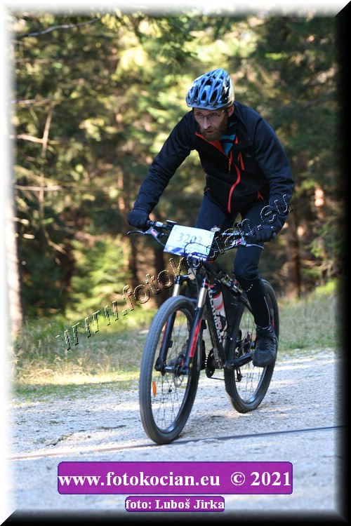 Náhled obrázku: 2021-7454-CTAuthor-3203.JPG