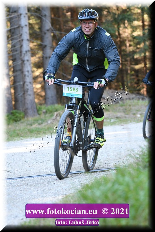 Náhled obrázku: 2021-7461-CTAuthor-1583.JPG