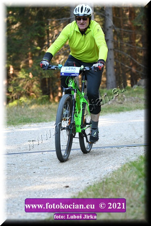 Náhled obrázku: 2021-7478-CTAuthor-3496.JPG