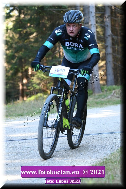 Náhled obrázku: 2021-7506-CTAuthor-1040.JPG