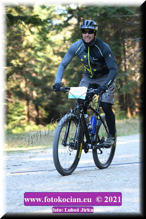 Náhled obrázku: 2021-7509-CTAuthor-1487.JPG