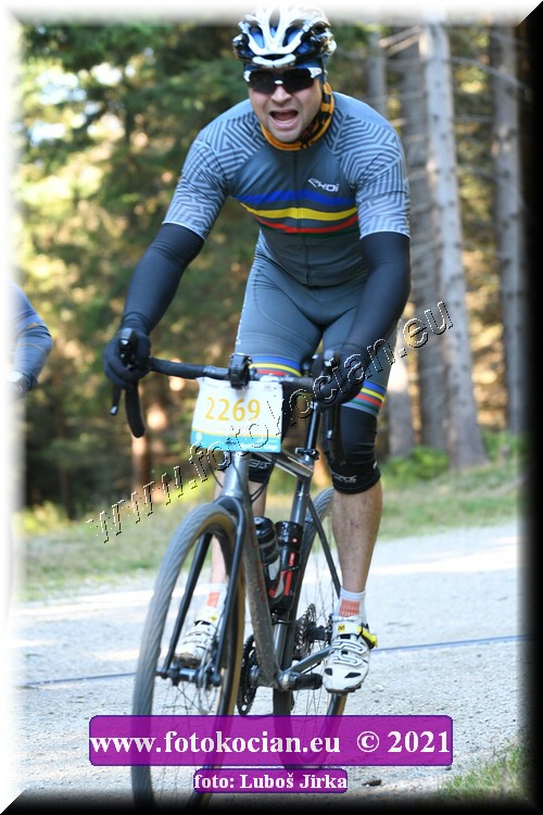 Náhled obrázku: 2021-7518-CTAuthor-2269.JPG