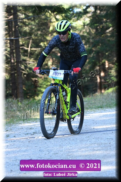 Náhled obrázku: 2021-7521-CTAuthor-1033.JPG