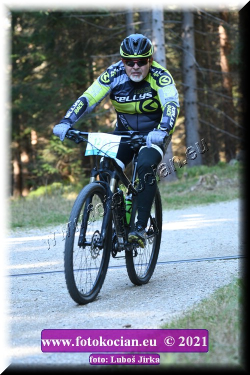 Náhled obrázku: 2021-7525-CTAuthor-1261.JPG