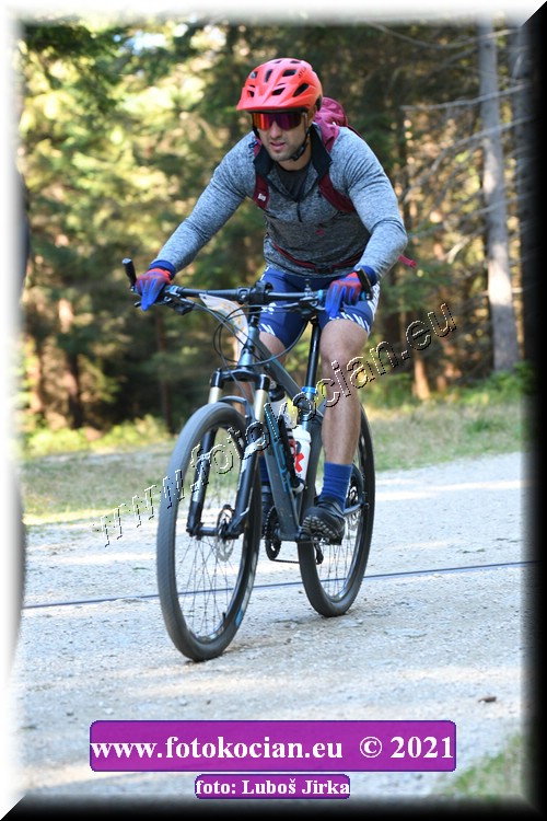 Náhled obrázku: 2021-7528-CTAuthor-0.JPG