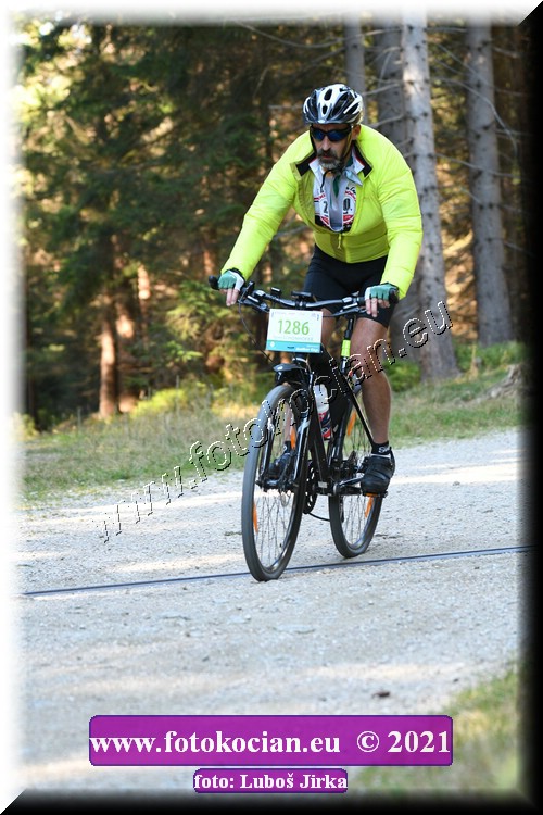 Náhled obrázku: 2021-7548-CTAuthor-1286.JPG