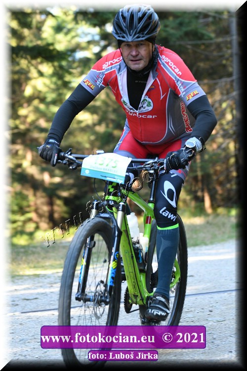 Náhled obrázku: 2021-7571-CTAuthor-1375.JPG