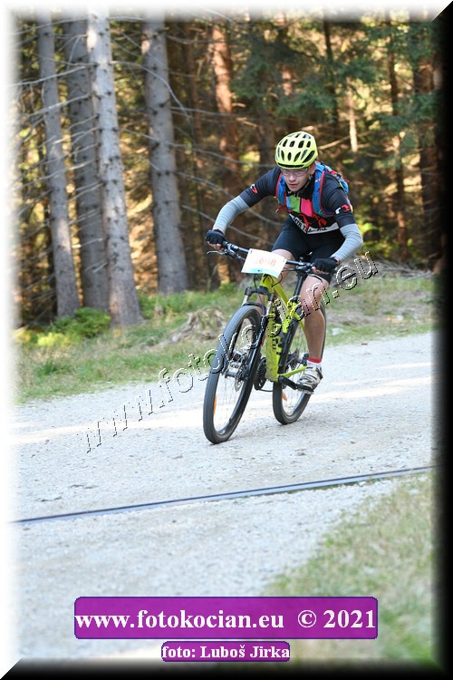 Náhled obrázku: 2021-7587-CTAuthor-2668.JPG