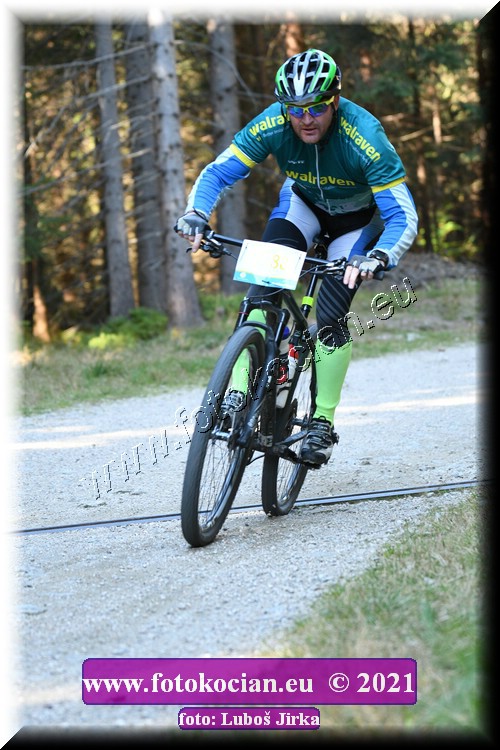 Náhled obrázku: 2021-7602-CTAuthor-0.JPG