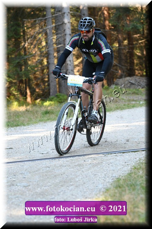 Náhled obrázku: 2021-7607-CTAuthor-2652.JPG