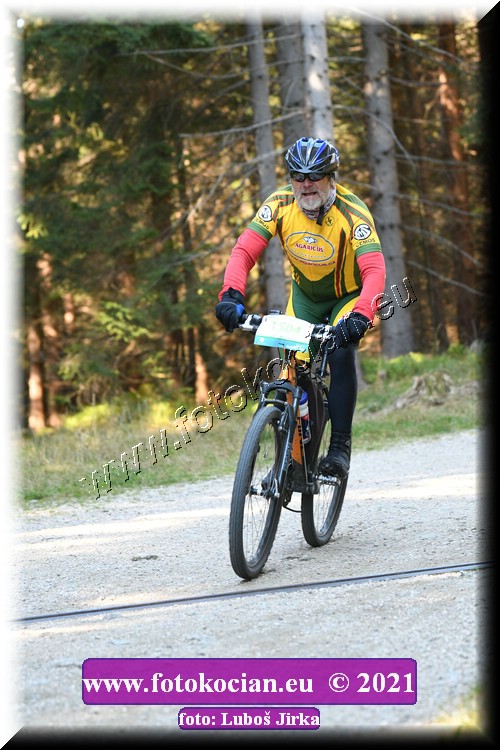 Náhled obrázku: 2021-7615-CTAuthor-1504.JPG