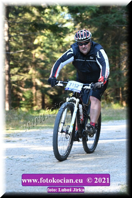 Náhled obrázku: 2021-7639-CTAuthor-3152.JPG