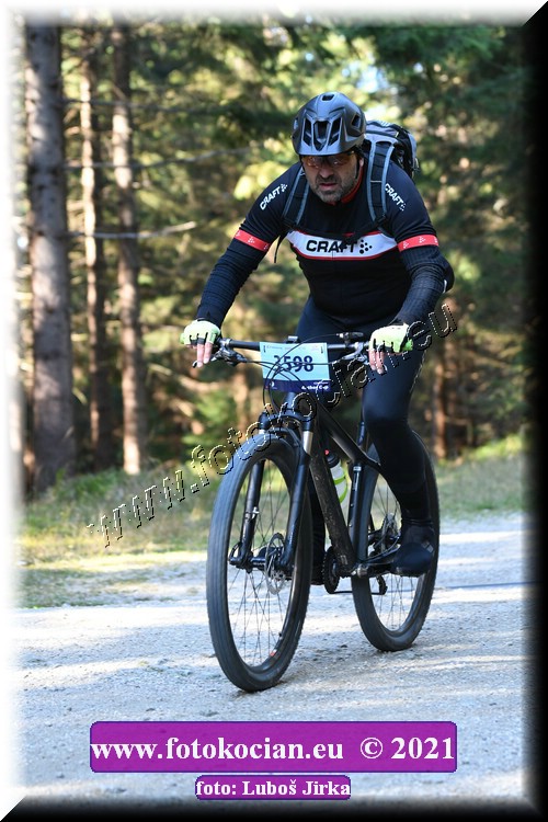 Náhled obrázku: 2021-7644-CTAuthor-3598.JPG