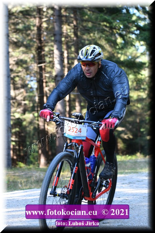 Náhled obrázku: 2021-7654-CTAuthor-2524.JPG