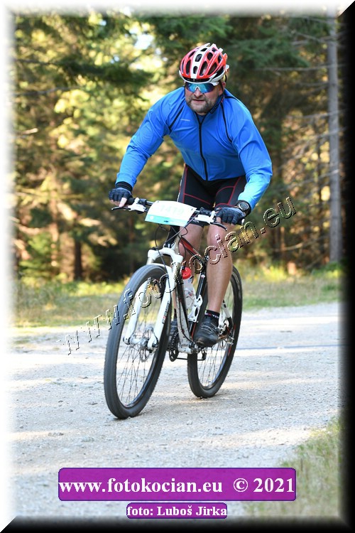 Náhled obrázku: 2021-7659-CTAuthor-1419.JPG