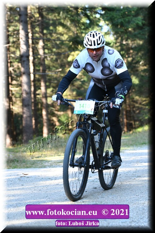 Náhled obrázku: 2021-7660-CTAuthor-1410.JPG