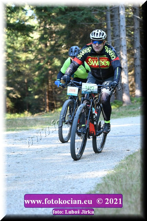 Náhled obrázku: 2021-7661-CTAuthor-1472,2888.JPG