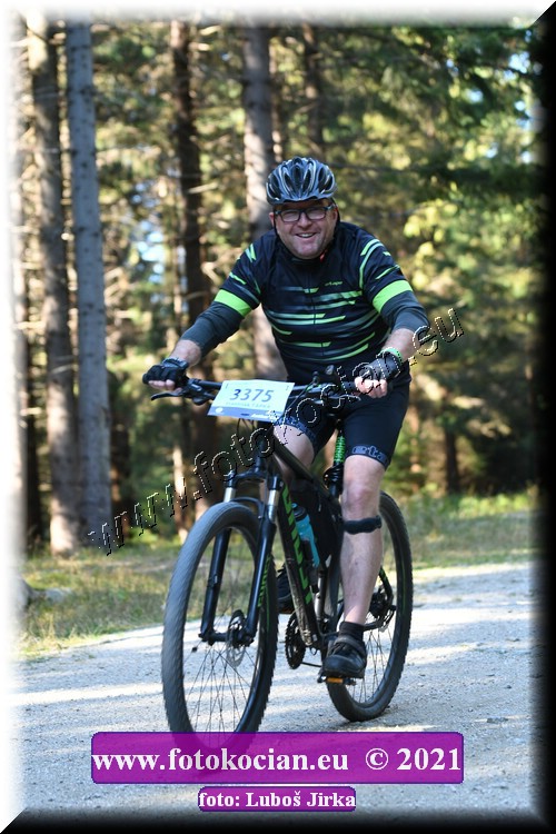 Náhled obrázku: 2021-7665-CTAuthor-3375.JPG