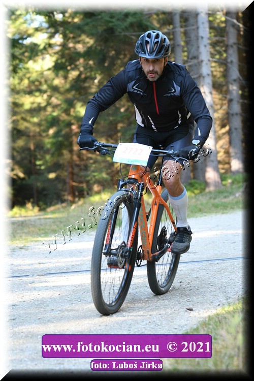 Náhled obrázku: 2021-7688-CTAuthor-2722.JPG