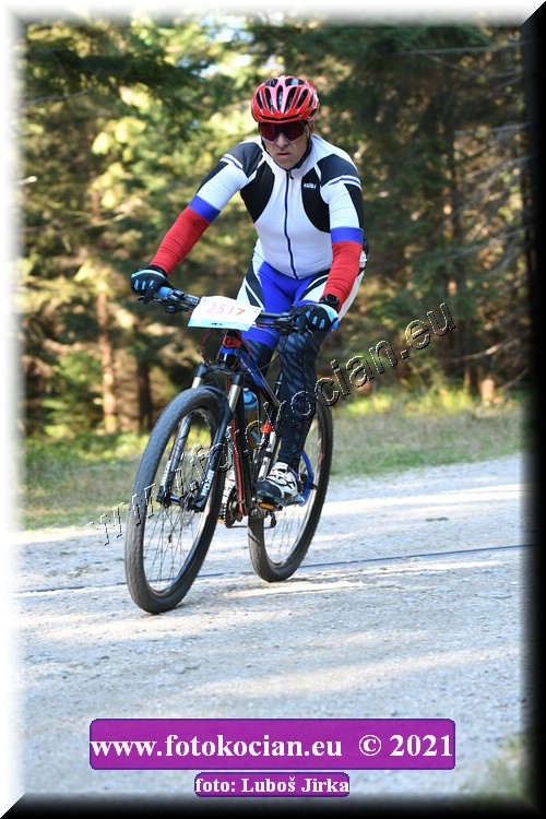 Náhled obrázku: 2021-7689-CTAuthor-2517.JPG