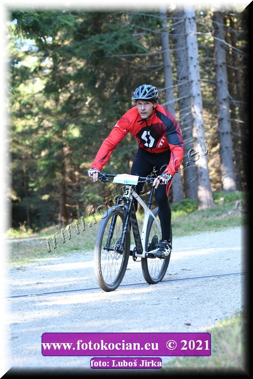 Náhled obrázku: 2021-7694-CTAuthor-2818.JPG